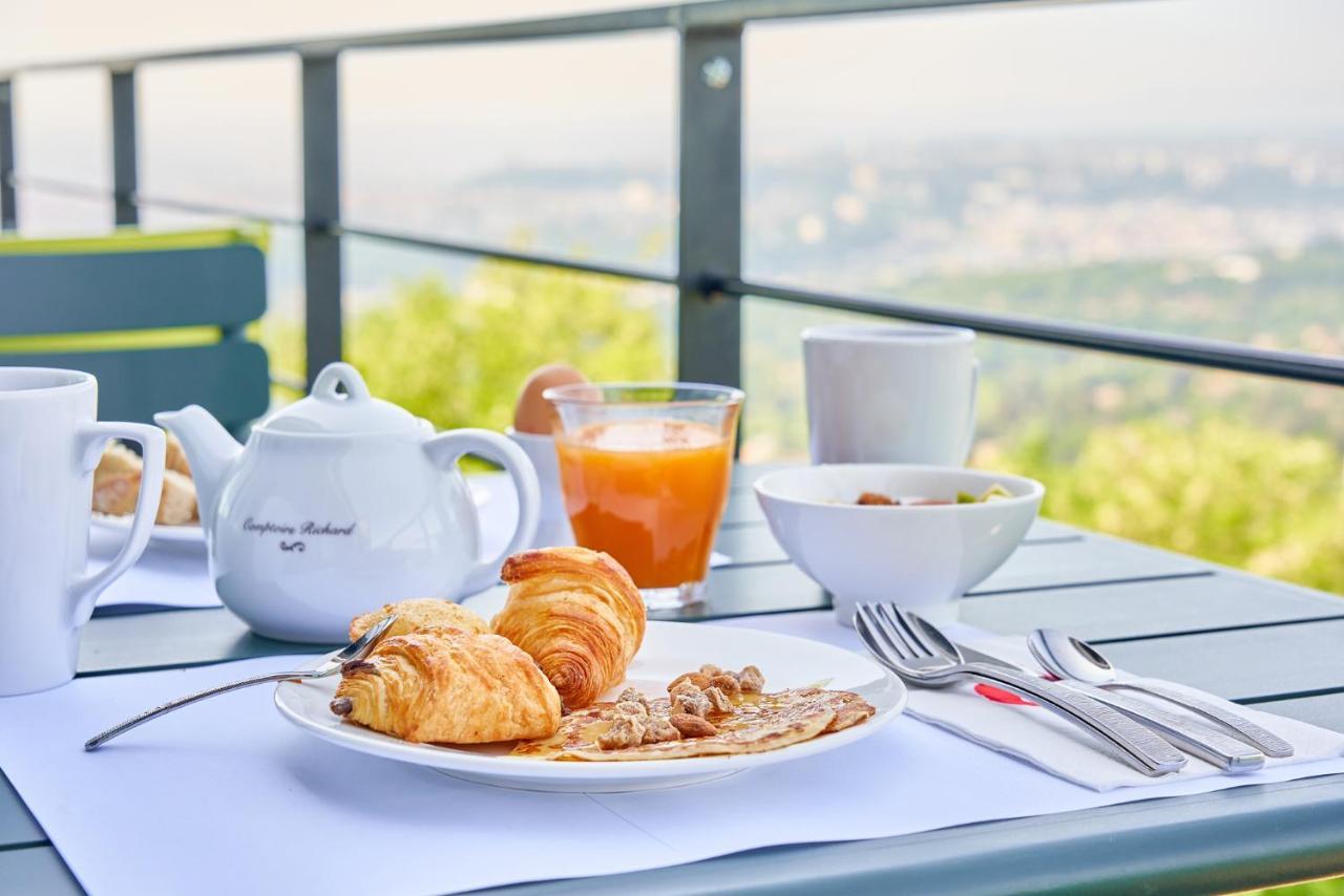 L'Ermitage Hotel Cuisine-A-Manger Saint-Cyr-au-Mont-d'Or Dış mekan fotoğraf